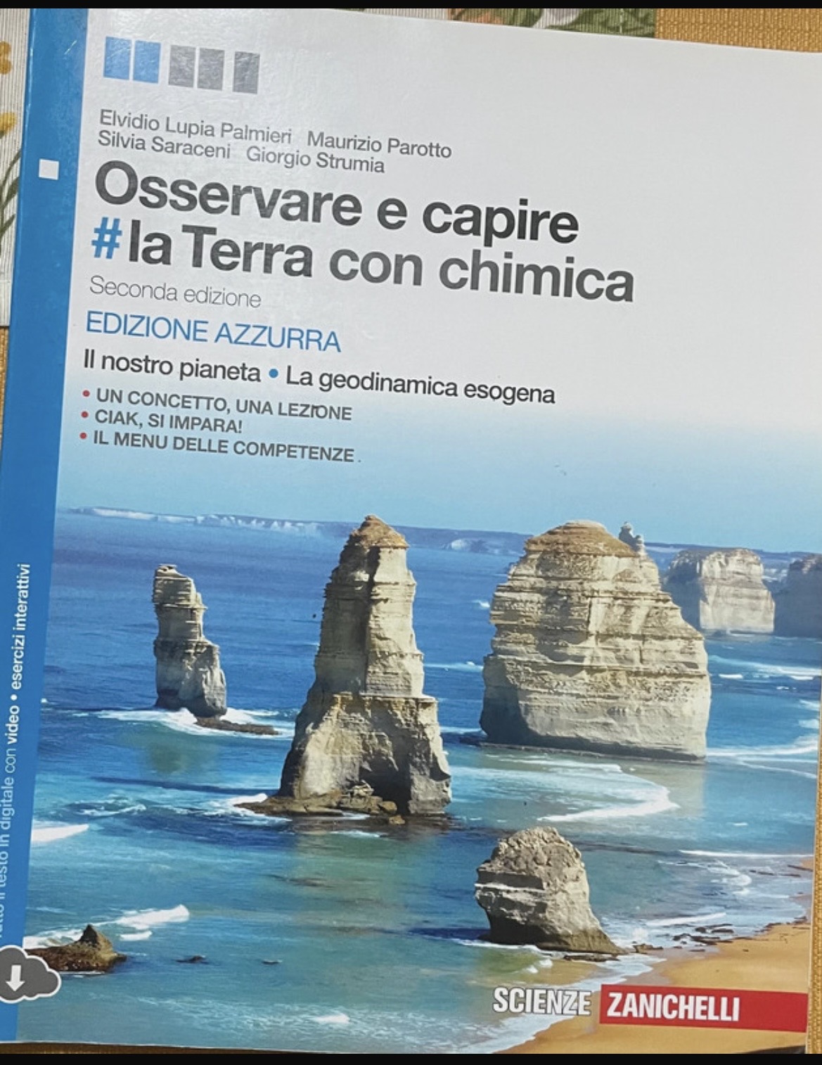 Osservare e capire #la Terra con chimica